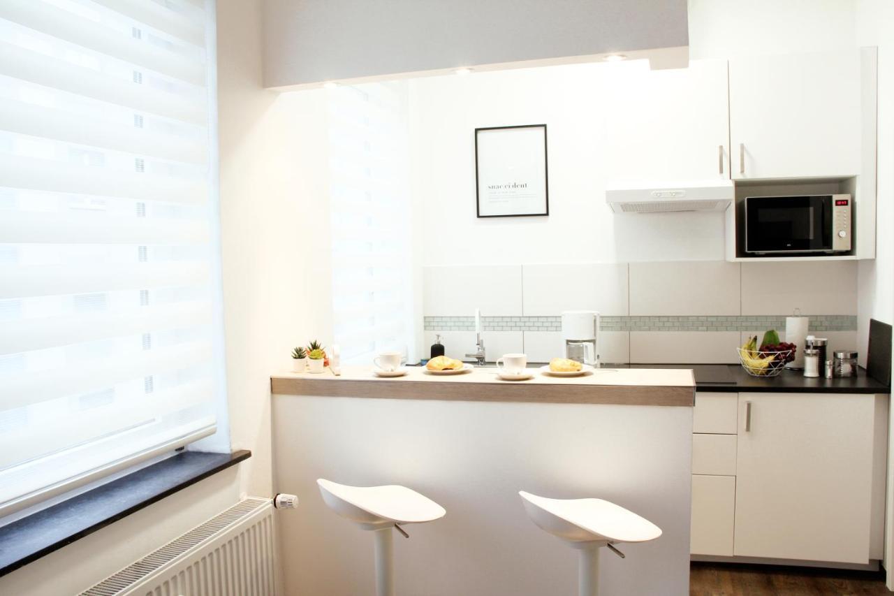 Secret Hideaways Cozystudio Superior Apartments Mit Wifi L 450M Bis Uni L Messe L Flughafen L Zoo Duisburg Bagian luar foto